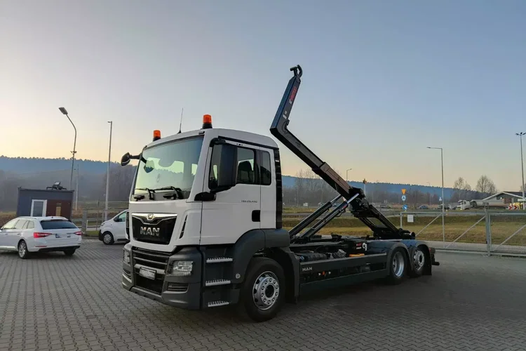 MAN TGS 26.430 / 6x2 / HAKOWIEC / HIAB MULTILIFT / EURO 6 zdjęcie 2