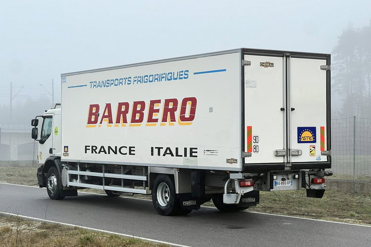 Volvo FE 260 Chłodnia Chereau Sprowadzony Przebieg Udokumentowany Kab. Sypialna Klima Poduszki Multitemperatura zdjęcie 4