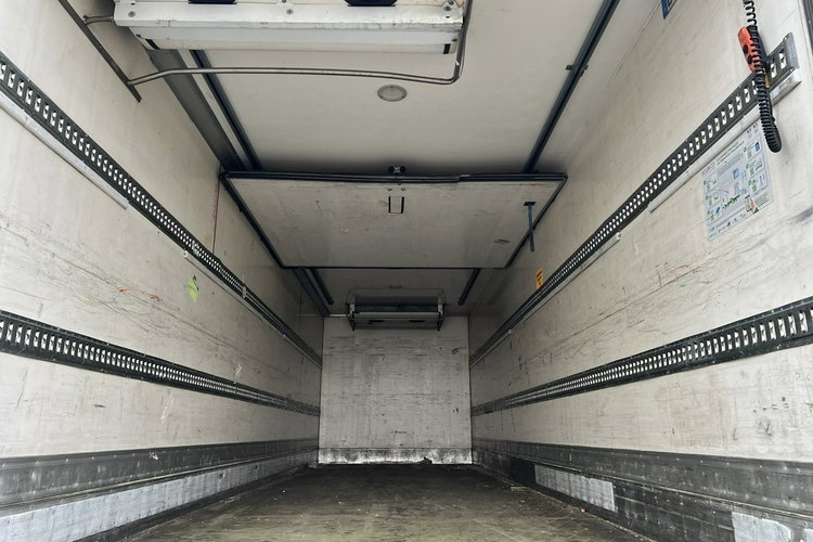 Volvo FE 260 Chłodnia Chereau Sprowadzony Przebieg Udokumentowany Kab. Sypialna Klima Poduszki Multitemperatura zdjęcie 6