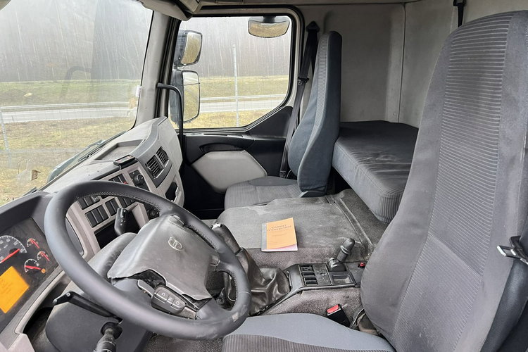 Volvo FE 260 Chłodnia Chereau Sprowadzony Przebieg Udokumentowany Kab. Sypialna Klima Poduszki Multitemperatura zdjęcie 7