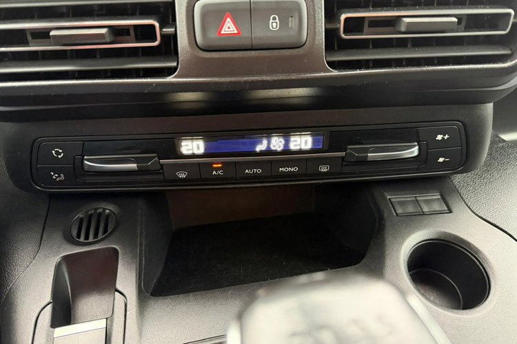 Peugeot RIFTER navi, klimatronic, kamera, gwarancja zdjęcie 23