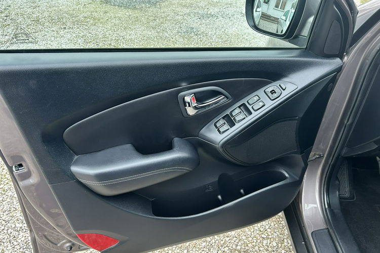 Hyundai ix35 zdjęcie 10