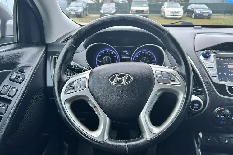 Hyundai ix35 zdjęcie 14