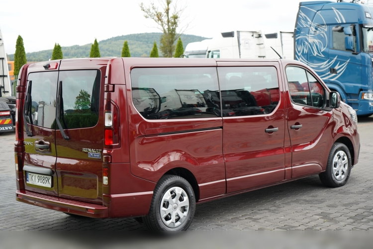 Renault TRAFIC III / BUS / 9 MIEJSC / 2022 ROK / PIERWSZY WŁAŚCICIEL / zdjęcie 10