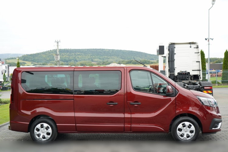 Renault TRAFIC III / BUS / 9 MIEJSC / 2022 ROK / PIERWSZY WŁAŚCICIEL / zdjęcie 11