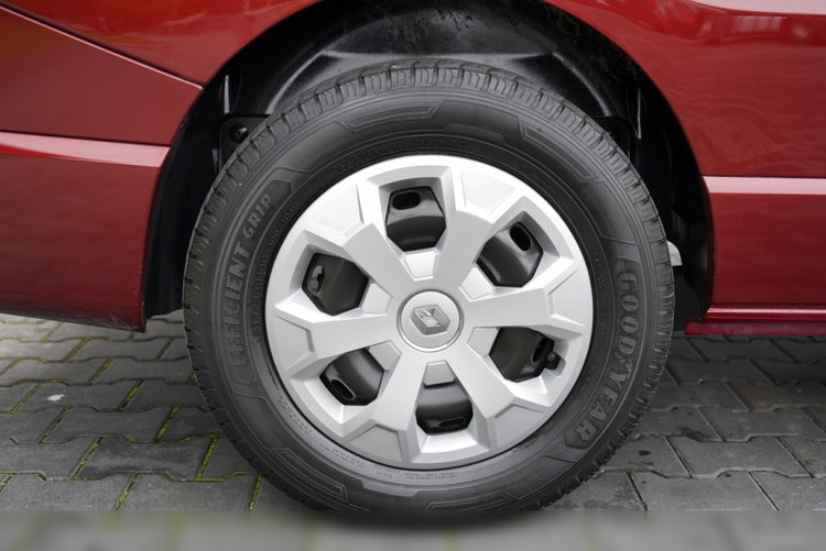 Renault TRAFIC III / BUS / 9 MIEJSC / 2022 ROK / PIERWSZY WŁAŚCICIEL / zdjęcie 22