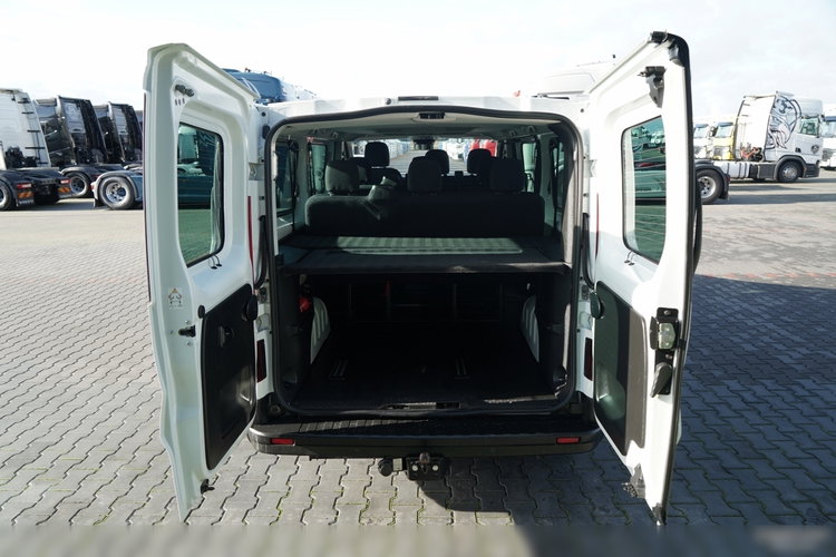 Renault TRAFIC III / BUS / 9 MIEJSC / 90 TYS KM / PIERWSZY WŁAŚCICIEL / POLSKI SALON / 2022 ROK / zdjęcie 23