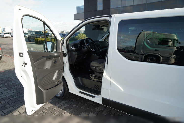 Renault TRAFIC III / BUS / 9 MIEJSC / 90 TYS KM / PIERWSZY WŁAŚCICIEL / POLSKI SALON / 2022 ROK / zdjęcie 25