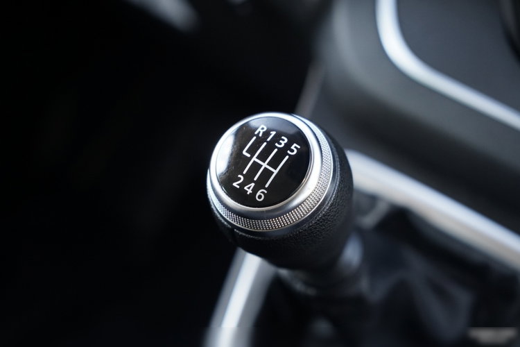 Renault TRAFIC III / BUS / 9 MIEJSC / 90 TYS KM / PIERWSZY WŁAŚCICIEL / POLSKI SALON / 2022 ROK / zdjęcie 35