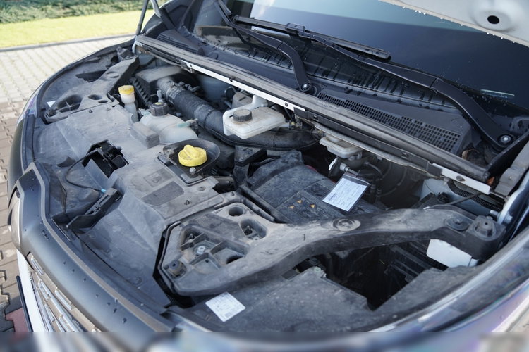 Renault TRAFIC III / BUS / 9 MIEJSC / 90 TYS KM / PIERWSZY WŁAŚCICIEL / POLSKI SALON / 2022 ROK / zdjęcie 47