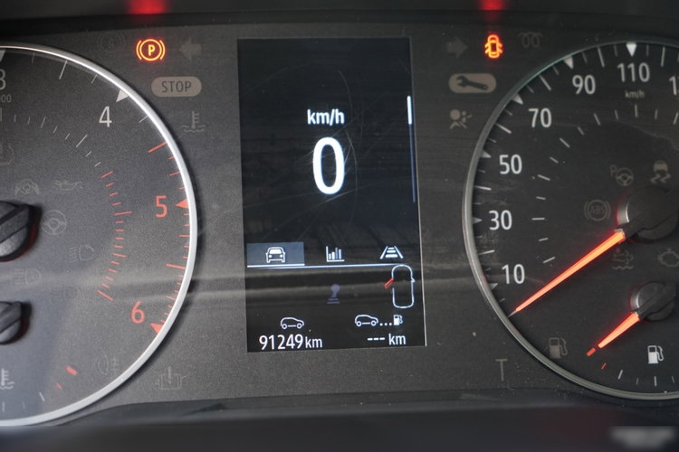 Renault TRAFIC III / BUS / 9 MIEJSC / 90 TYS KM / PIERWSZY WŁAŚCICIEL / POLSKI SALON / 2022 ROK / zdjęcie 51