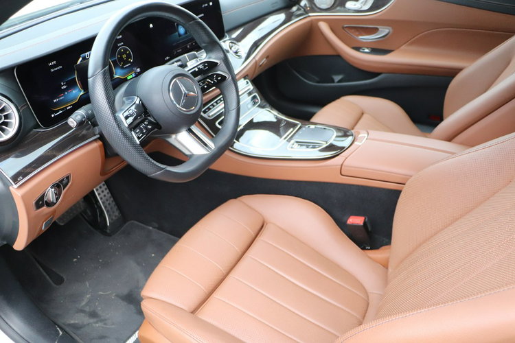 Mercedes E 450 AMG-performance, automat, skóra, coupe, 4-MATIC, zarejestr zdjęcie 10