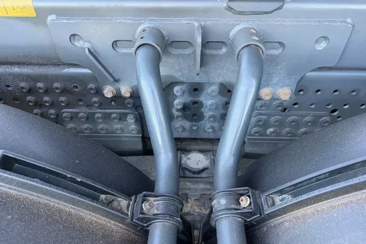 Mercedes AROCS 3345/6x6/ Wywrotka Miller Bordmatic zdjęcie 16