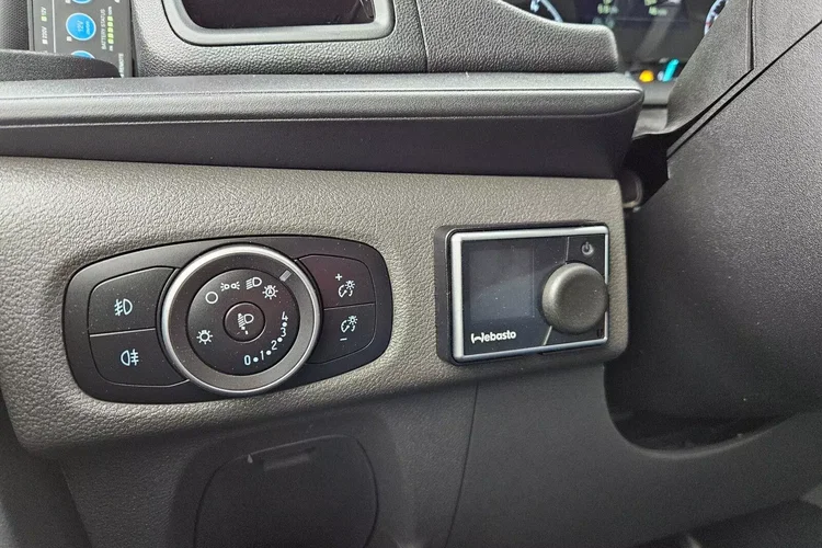 Ford transit-custom L2H2 79900zł NETTO Zabudowa warsztatowa 2.0TdCi/170KM zdjęcie 25