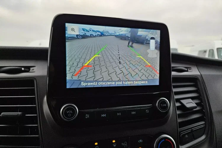 Ford transit-custom L2H2 79900zł NETTO Zabudowa warsztatowa 2.0TdCi/170KM zdjęcie 36