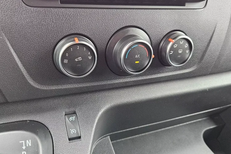 Renault Master L3H2 89999zł NETTO 2.3dCi/150KM zdjęcie 31