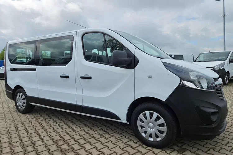 Opel vivaro zdjęcie 3