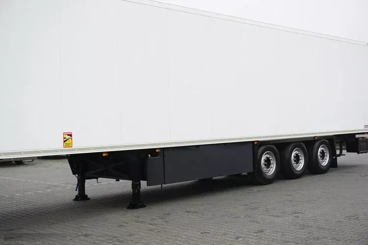 Schmitz / CHŁODNIA / CARRIER VECTOR 1350 / OŚ PODNOSZONA zdjęcie 12