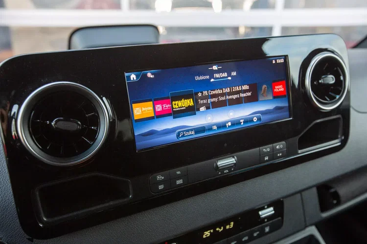 Mercedes Sprinter TOURER osobowy 9-miejsc zdjęcie 15