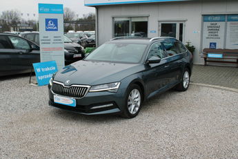 Skoda Superb Ambition DSG Nawigacja Gwarancja G.Fotele