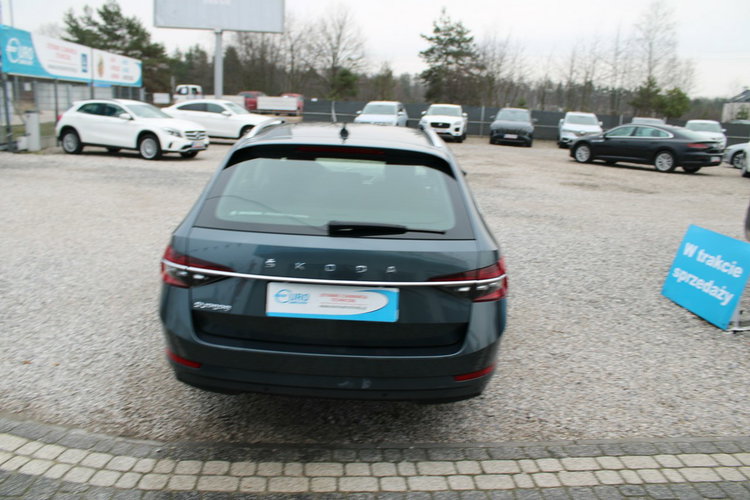 Skoda Superb Ambition DSG Nawigacja netto 69 837 PLN Gwarancja G.Fotele zdjęcie 6