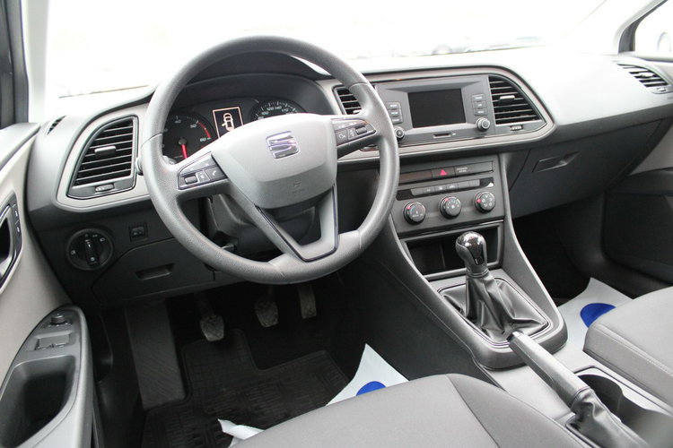 Seat Leon Salon Polska netto 30 000 PLN Gwarancja Reference zdjęcie 12