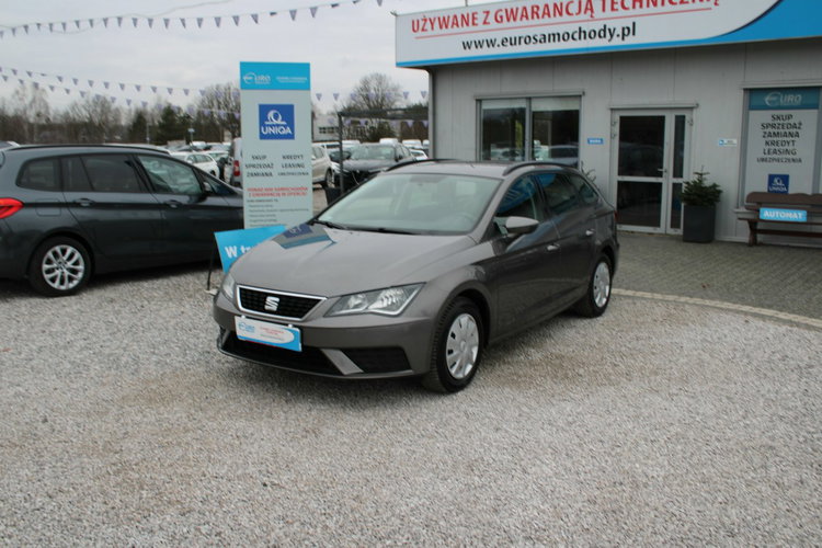 Seat Leon Salon Polska netto 30 000 PLN Gwarancja Reference zdjęcie 1