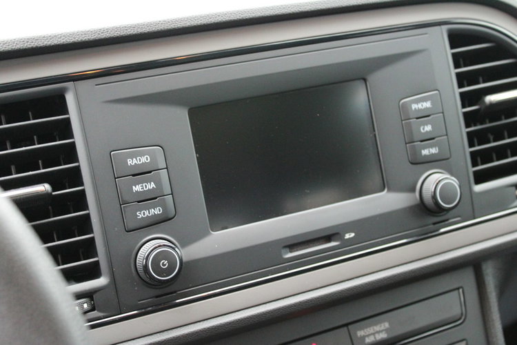 Seat Leon Salon Polska netto 30 000 PLN Gwarancja Reference zdjęcie 18