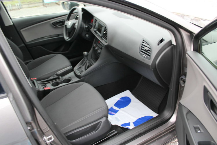 Seat Leon Salon Polska netto 30 000 PLN Gwarancja Reference zdjęcie 21