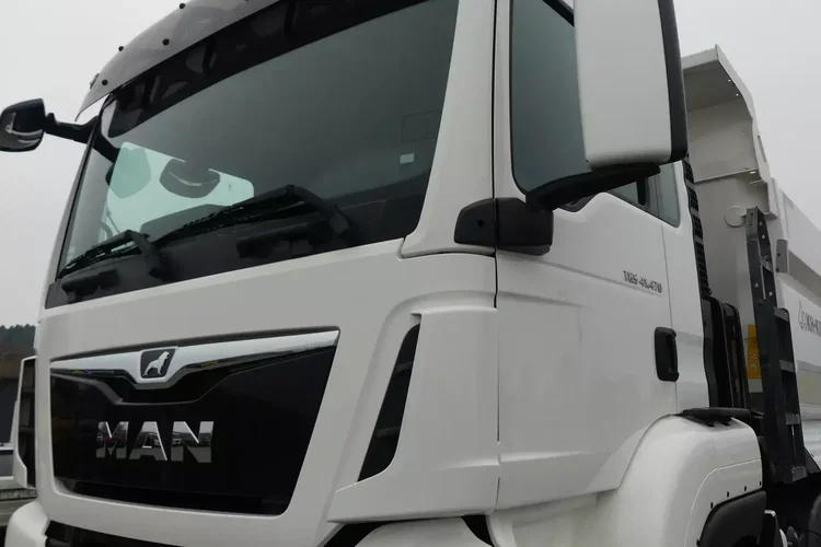 TGS 41.470 / 8x8 / WYWROTKA KH-KIPPER / MANUAL / NISKI PRZEBIEG / zdjęcie 13