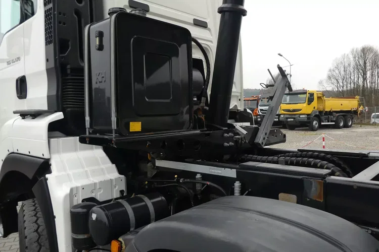 TGS 41.470 / 8x8 / WYWROTKA KH-KIPPER / MANUAL / NISKI PRZEBIEG / zdjęcie 16