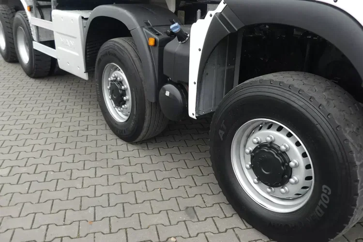 TGS 41.470 / 8x8 / WYWROTKA KH-KIPPER / MANUAL / NISKI PRZEBIEG / zdjęcie 19