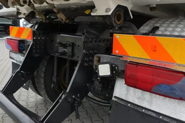 TGS 41.470 / 8x8 / WYWROTKA KH-KIPPER / MANUAL / NISKI PRZEBIEG / zdjęcie 20