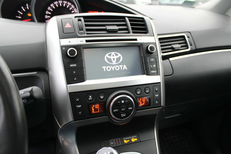 Toyota Verso Panorama Kamera Gwarancja D4d zdjęcie 24