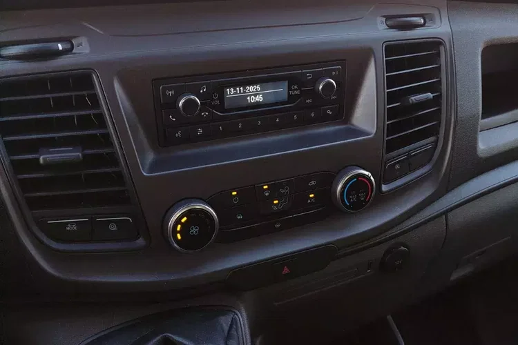 Ford Transit kontener 9 euro palet + winda BAR 750kg zdjęcie 5