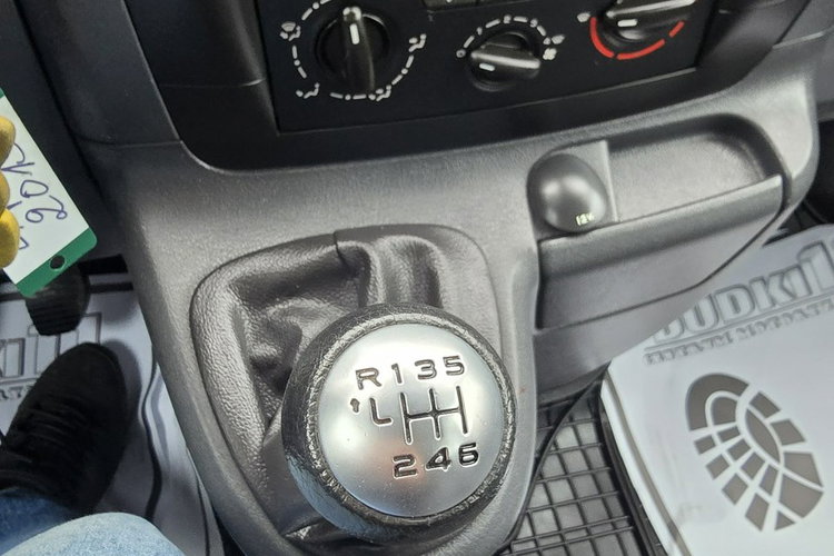Peugeot Expert 2.0HDI 6 Osób, Klimatyzacja.Hak.Parktonic.Centralka, . zdjęcie 20
