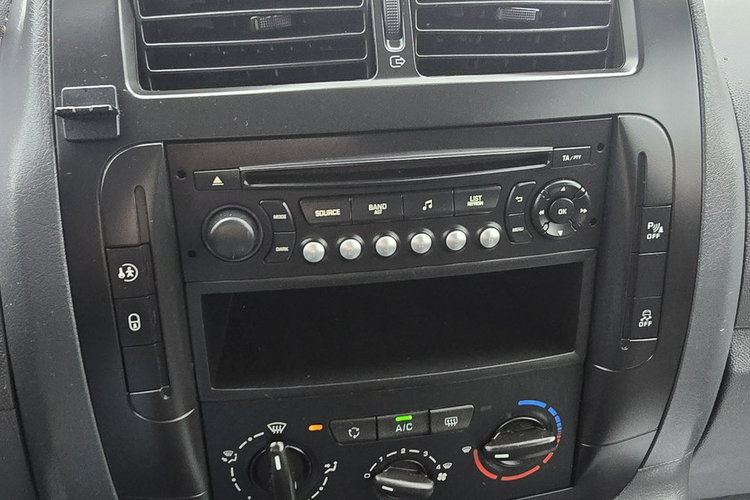 Peugeot Expert 2.0HDI 6 Osób, Klimatyzacja.Hak.Parktonic.Centralka, . zdjęcie 22