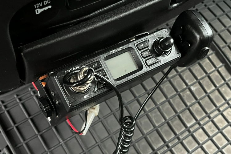 Iveco Daily 70C18 7-osobowy Doka_Brygadowy Skrzynia_5m + HAK 3.0/180KM zdjęcie 18