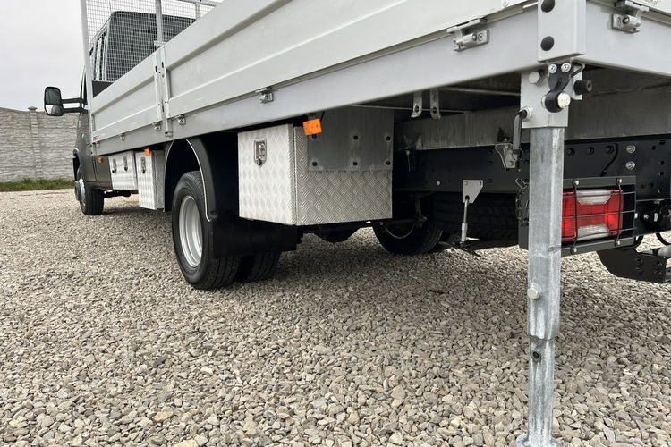 Iveco Daily 70C18 7-osobowy Doka_Brygadowy Skrzynia_5m + HAK 3.0/180KM zdjęcie 30