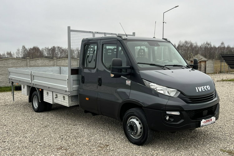 Iveco Daily 70C18 7-osobowy Doka_Brygadowy Skrzynia_5m + HAK 3.0/180KM Daily 70C18 7-osobowy Doka_Brygadowy Skrzynia_5m + HAK 3.0/180KM zdjęcie 8