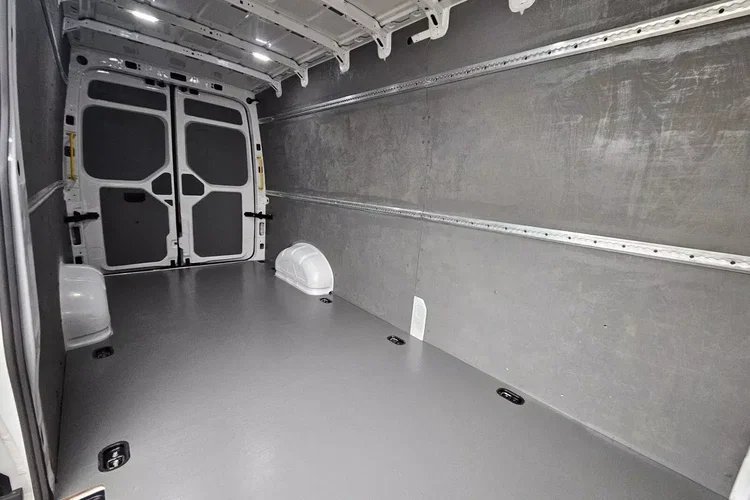 Volkswagen Crafter L4H2 79999zł NETTO 2.0TDi/140KM zdjęcie 16