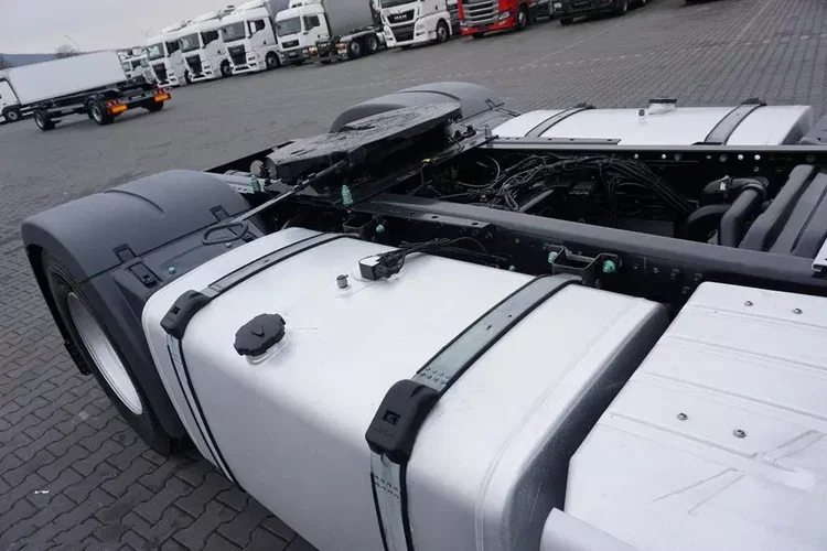 MAN TGX / 18.470 / ACC / EURO 6 / XXL / RETARDER zdjęcie 30