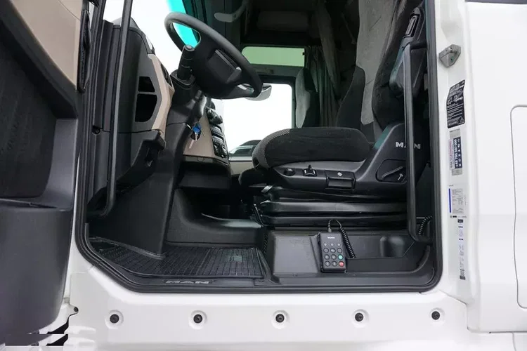 MAN TGX / 18.470 / ACC / EURO 6 / XXL / RETARDER zdjęcie 35