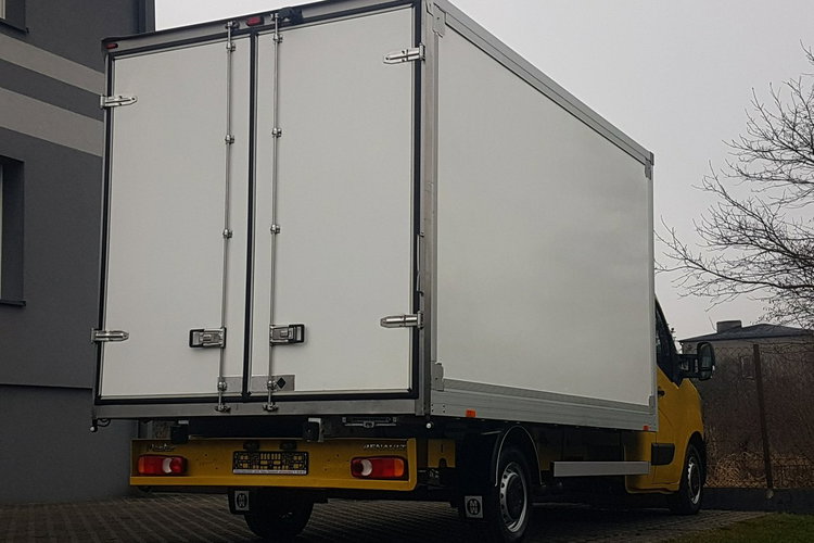 Renault Master KONTENER 8EP 4.22x2.23x2.23 KLIMA MANUAL KRAJOWY 6-BIEGÓW zdjęcie 29