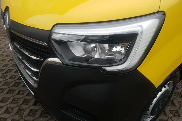 Renault Master KONTENER 8EP 4.22x2.23x2.23 KLIMA MANUAL KRAJOWY 6-BIEGÓW zdjęcie 32
