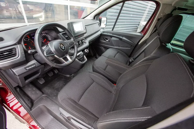 Renault trafic zdjęcie 9