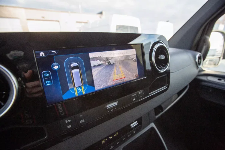 Mercedes Sprinter TOURER osobowy 9-miejsc zdjęcie 35