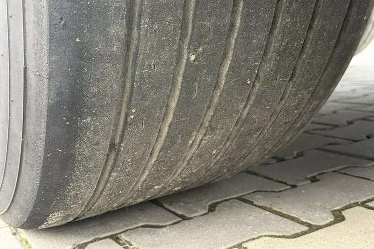 MAN TGX 24.440 6X2 E6 Przyczepa G.T.S PTT18S Tandem Zestaw 120 m3 zdjęcie 14