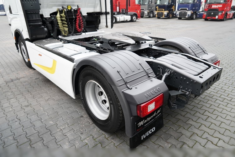 Iveco S-WAY / 510 / RETARDER / KLIMA POSTOJOWA zdjęcie 14