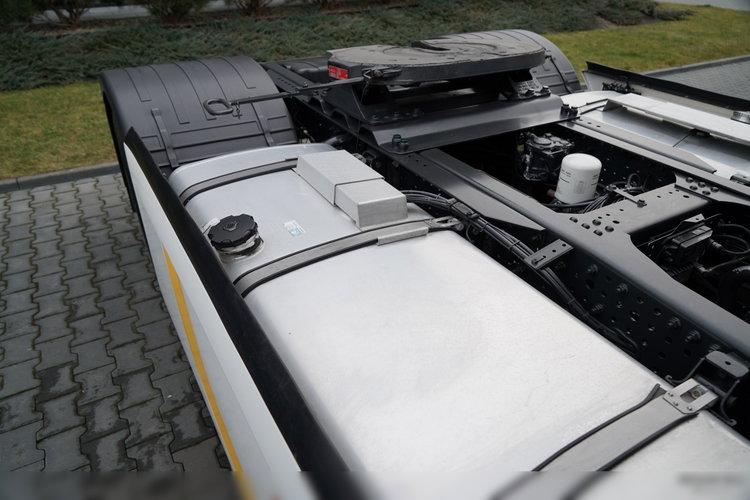 Iveco S-WAY / 510 / RETARDER / KLIMA POSTOJOWA zdjęcie 17